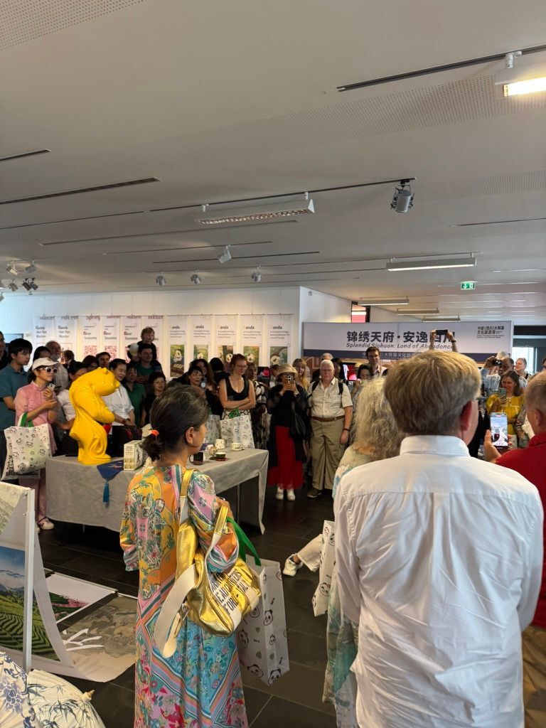 “Tea for Harmony – Yaji Cultural Salon” at the Chinese Cultural Center in Berlin